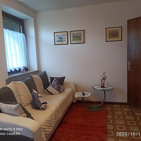 Apartement Joerg Лана Екстериор снимка